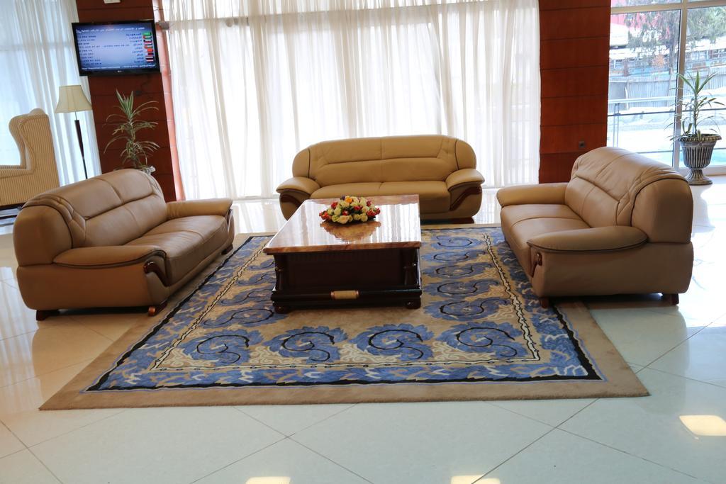 Afarensis International Hotel Addis Abeba Exterior foto