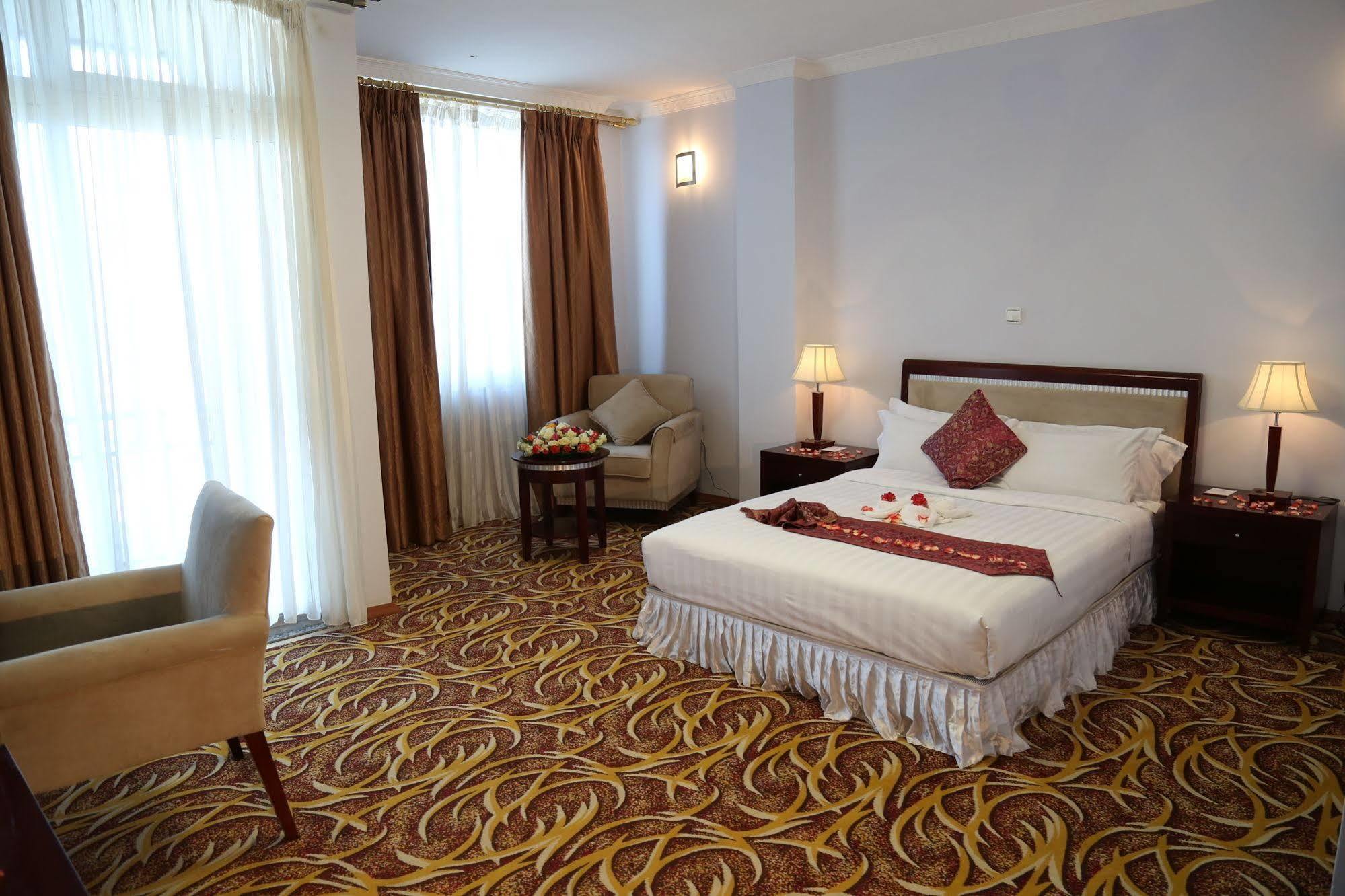 Afarensis International Hotel Addis Abeba Exterior foto
